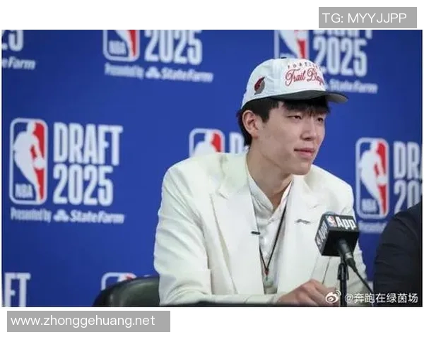 被定义为蓝领？最大优势毫无用武之地，杨瀚森面临与一人相似境遇